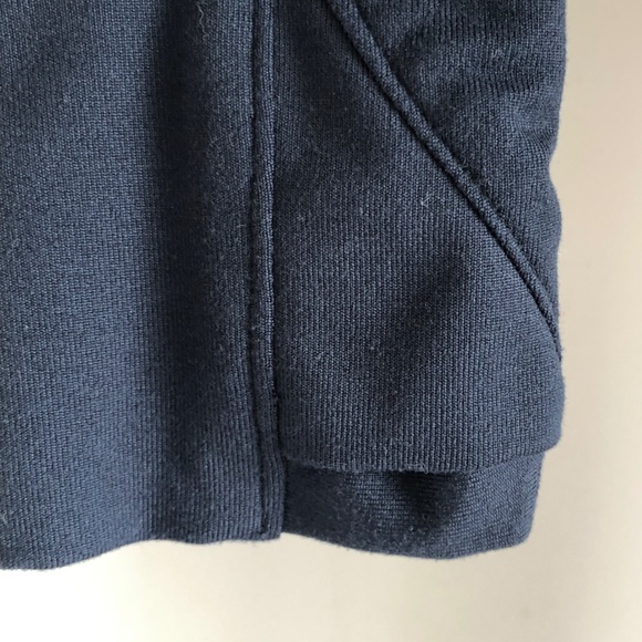 Vineyard Vines Performance Top, 3/4 Zip, Long Sleeves w/ Thumb Holes, Navy, XXS - Picture 5 of 8